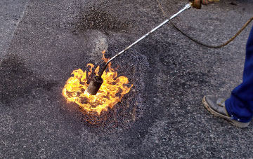 Gagingwell flat roofing repairs